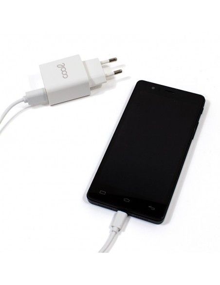 Cargador de red conector microUSB universal 3Amp (Carga rápida) Kit 2 en 1 blanco